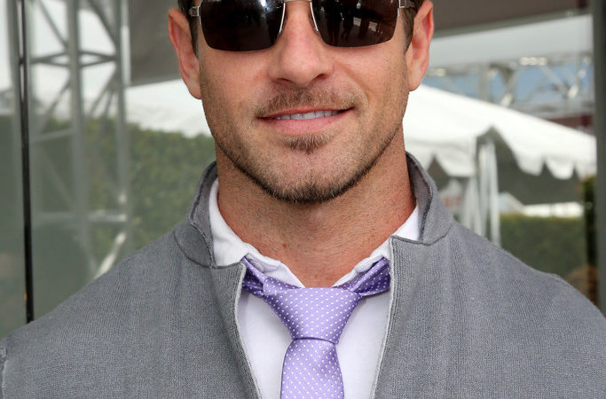 Ian Bohen’s Age, Height, Net Worth, Movies, Girlfriend, Dating, Twitter, Wiki, Bio
