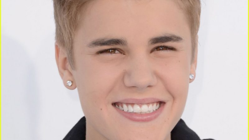 Justin Bieber’s Age, Height, Net Worth, Girlfriend, Married, Wife, Instagram, Wiki, Bio