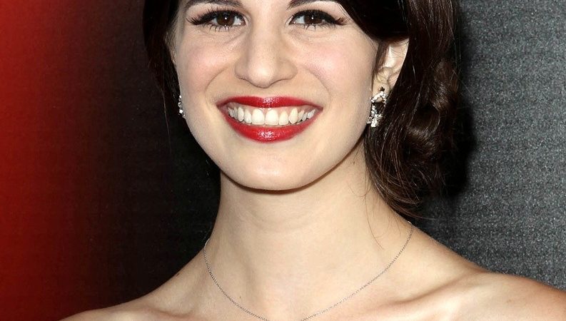 Who Is Amelia Rose Blaire’s Husband? Know About Her Age, Height, Net Worth, Wedding,