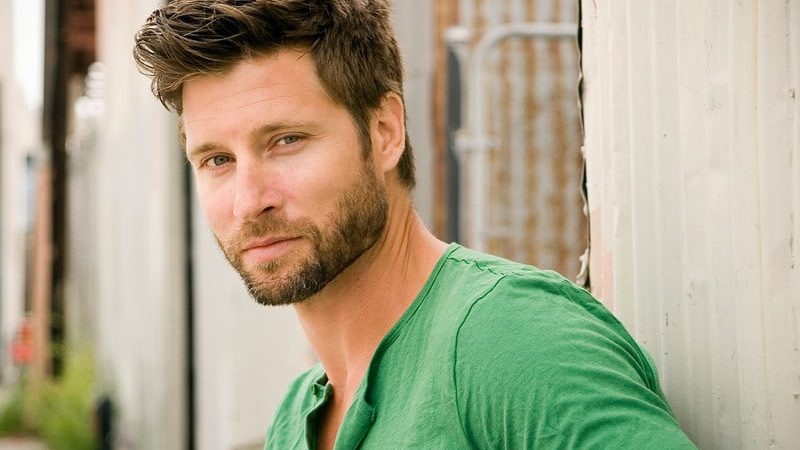 Is Damon Runyan Married? Know About His Age, Height, Net Worth, Wife, Kids, Wiki-Bio.