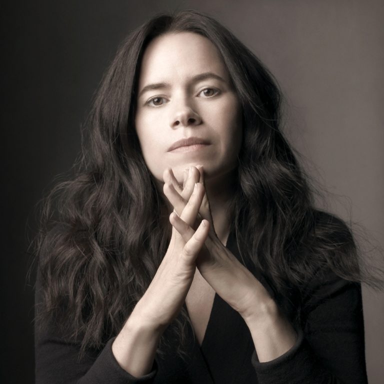 Natalie Merchant Age, Height, Net Worth, Boyfriend, Dating, Husband