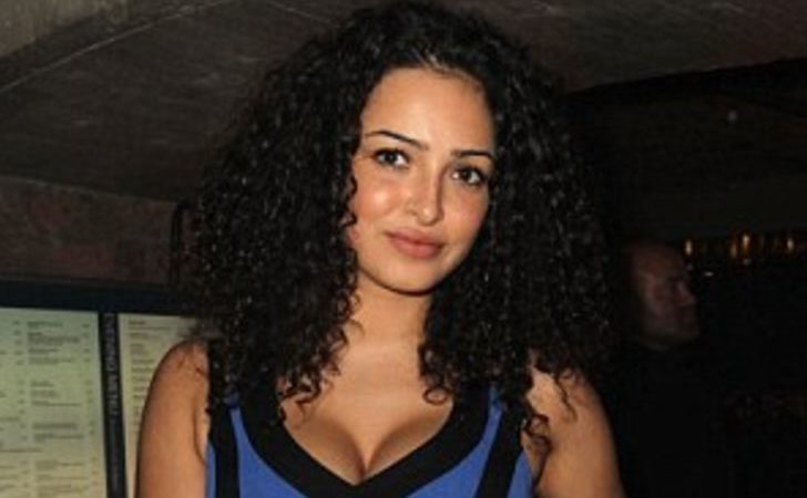 Anna Shaffer Is Married Or Dating? Age, Height, Boyfriend, Net Worth, Husband, Movies