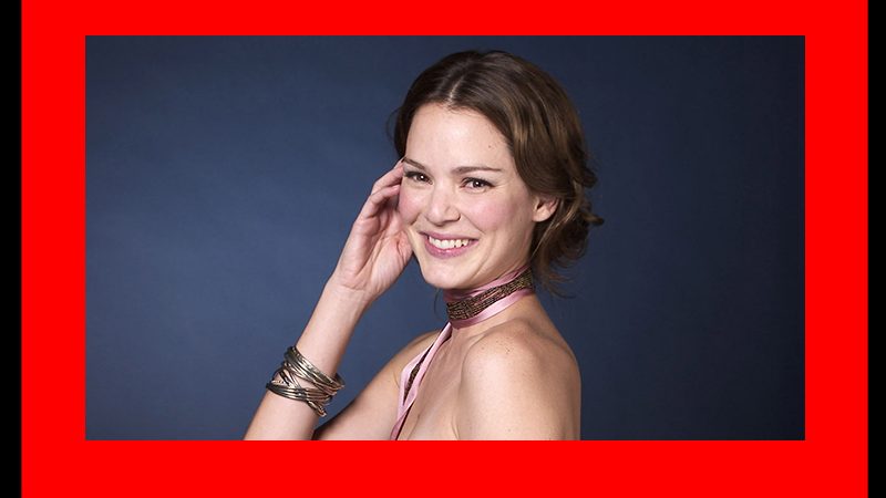 Jacinda Barrett’s Biography